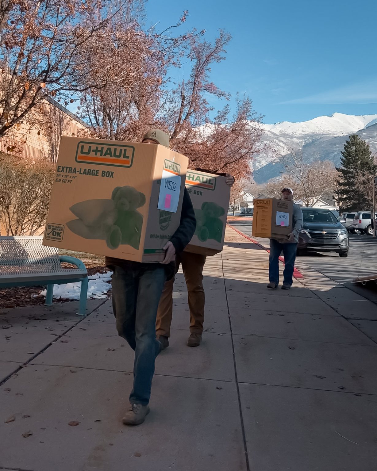 Kaysville Gives Provides Holiday Gifts to Families in Need